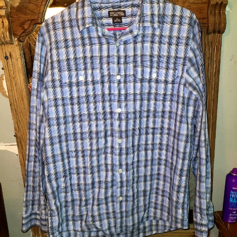 Men's dress shirt